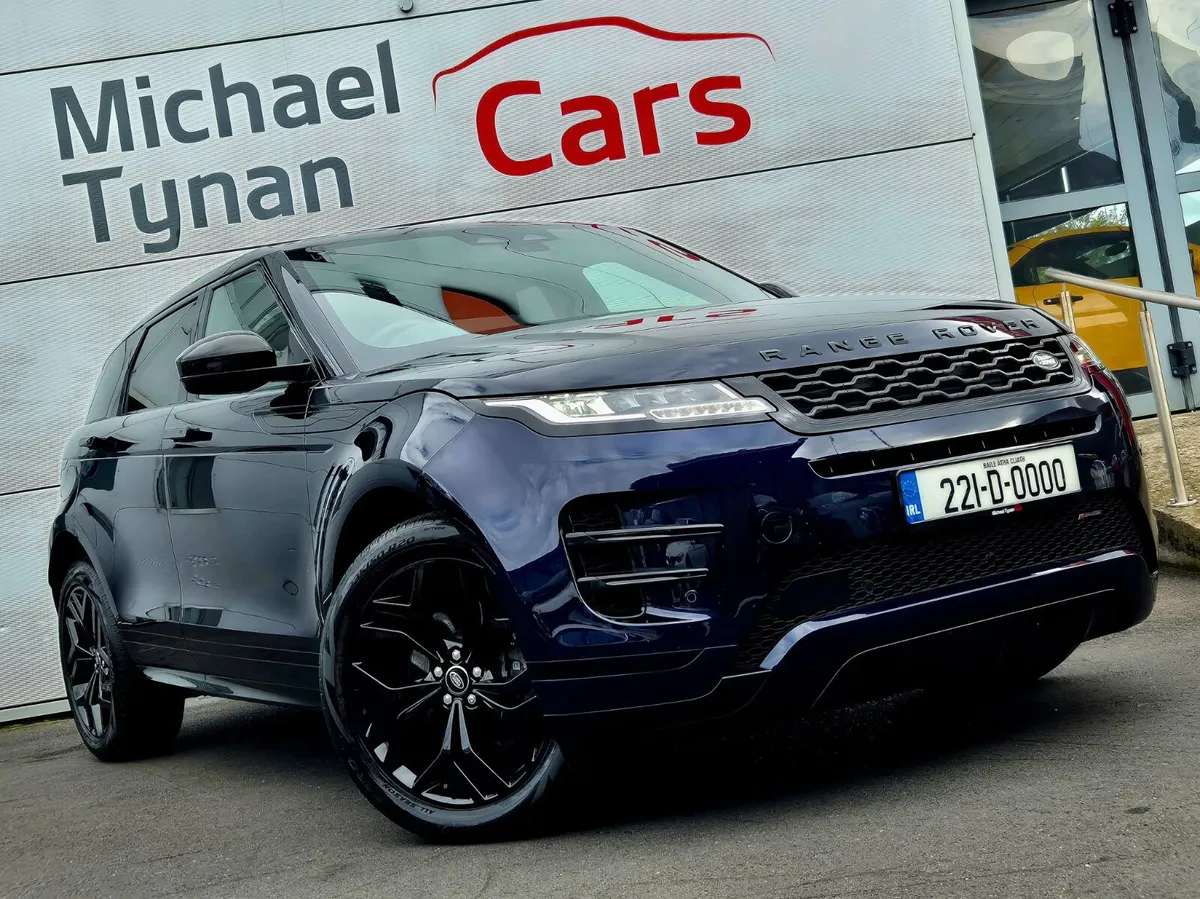 2022 Land Rover Evoque P300e, Sunroof, 20" Alloys - Image 4