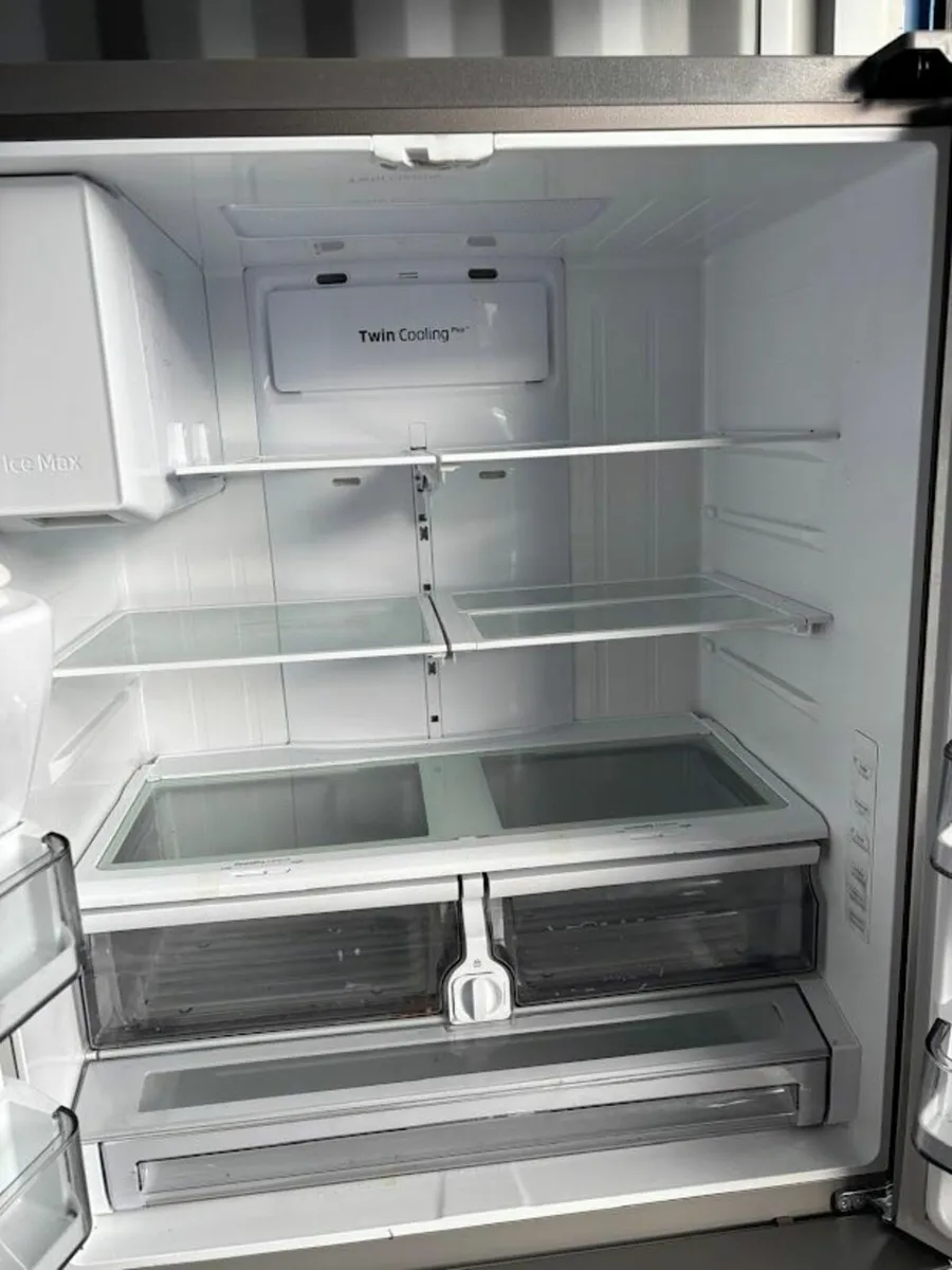 Samsung Fridge/Freezer - Image 3