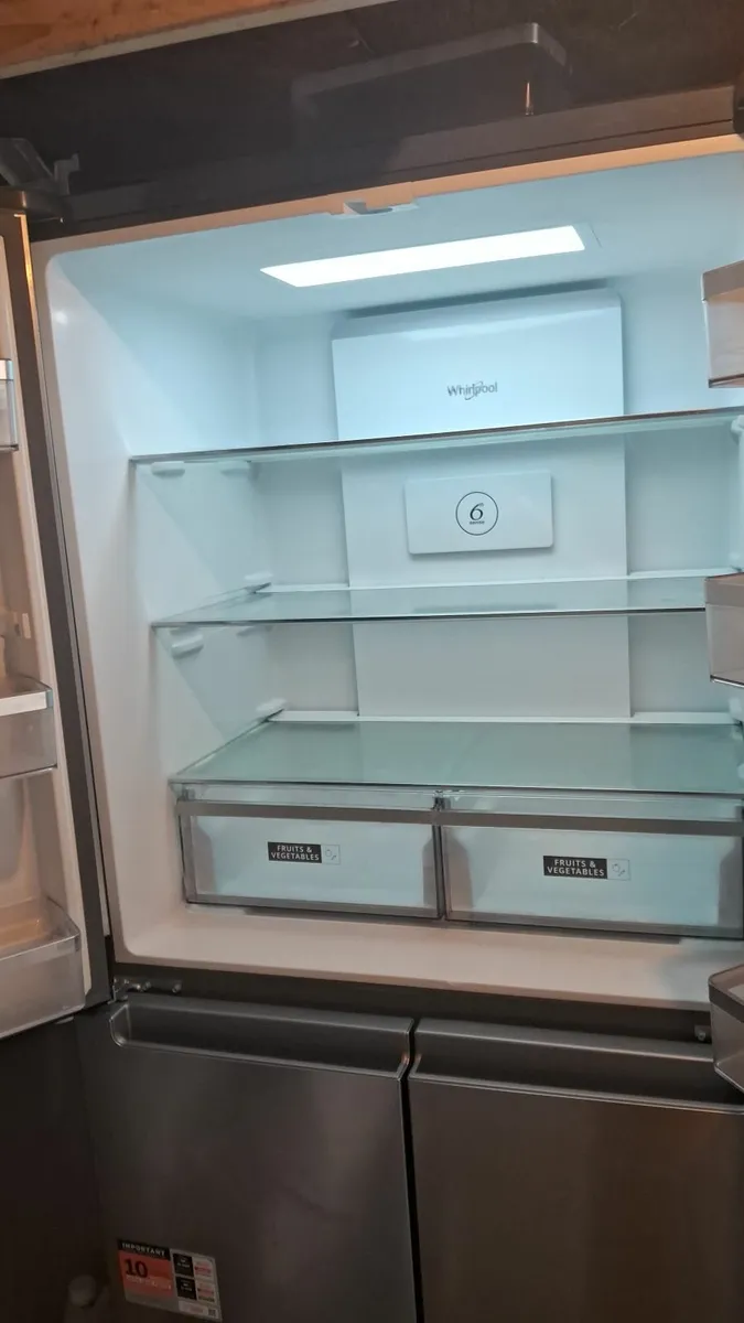 BRAND NEW AMERICAN FRIDGE AND FREEZER - Image 4