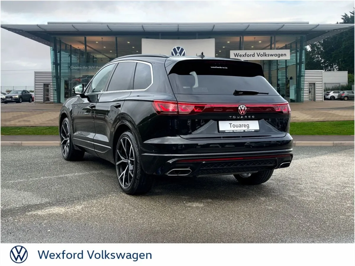 Volkswagen Touareg 2-seater CV 3.0tdi 231HP Auto - Image 4