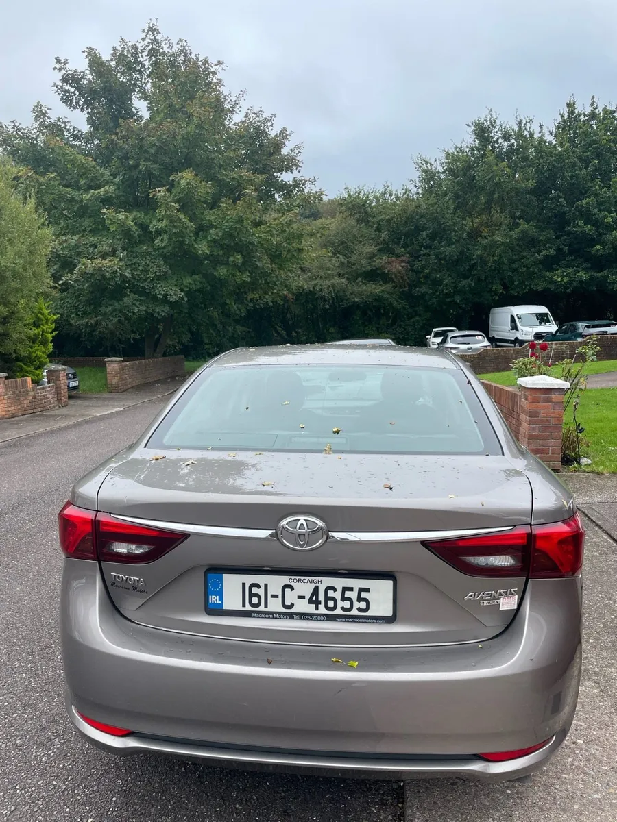 Toyota Avensis 2016 Low price 3700 - Image 3