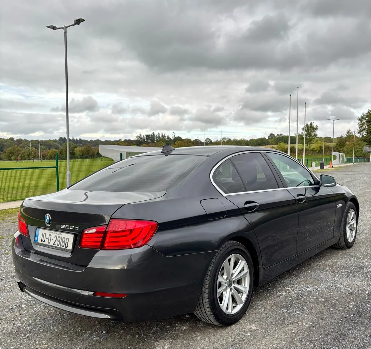 BMW 520d 2010 - Image 1