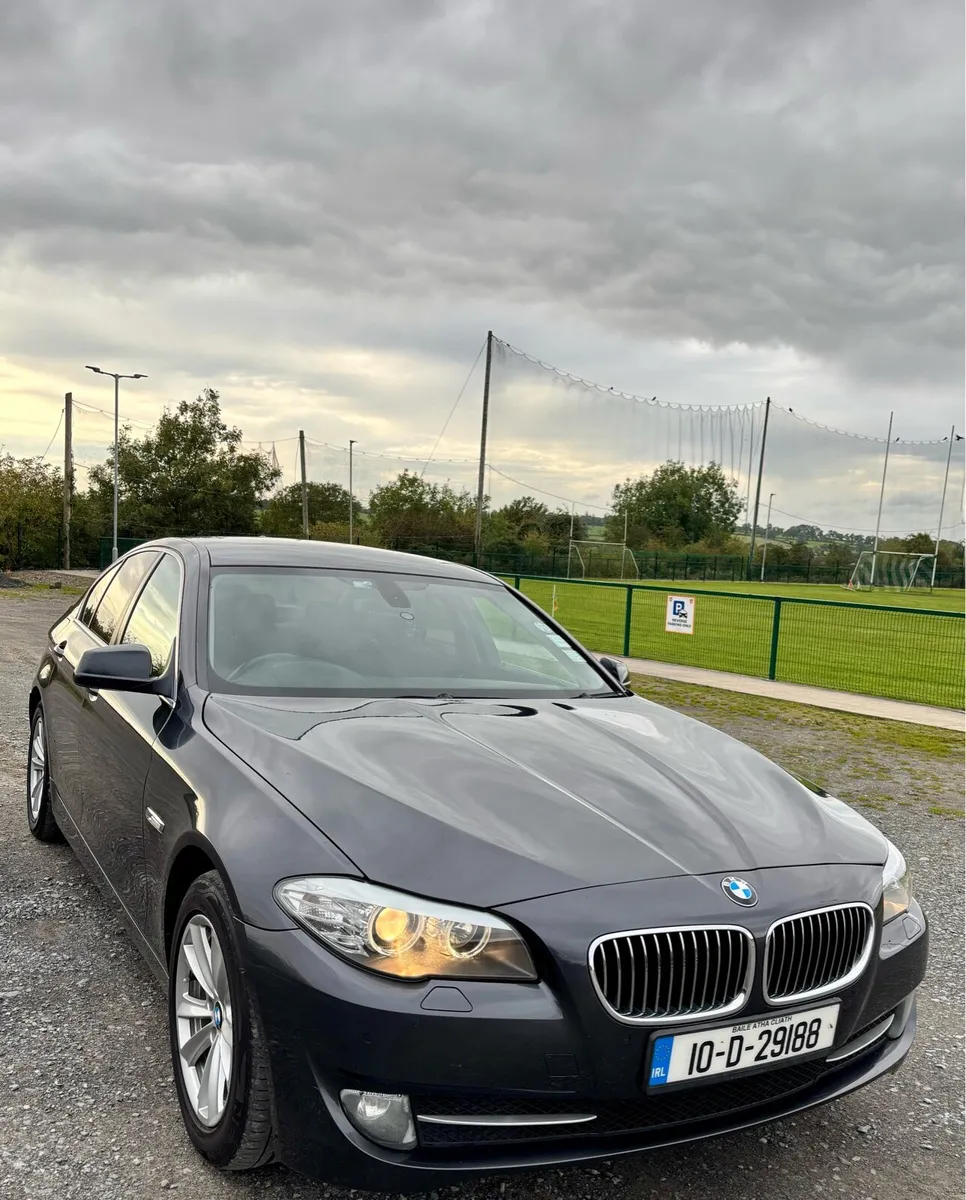 BMW 520d 2010 - Image 3