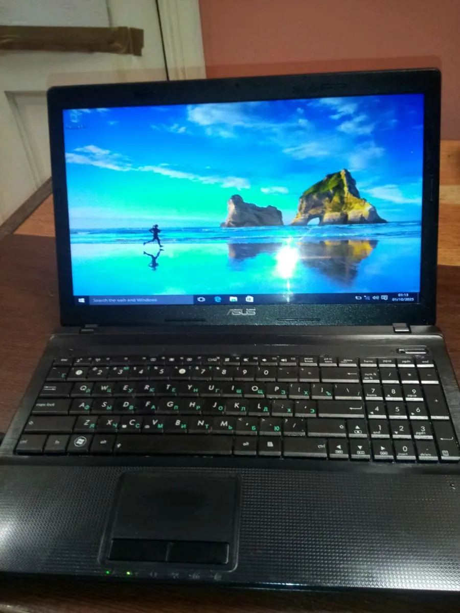 Laptop 8 job lot for parts or fix - Image 3