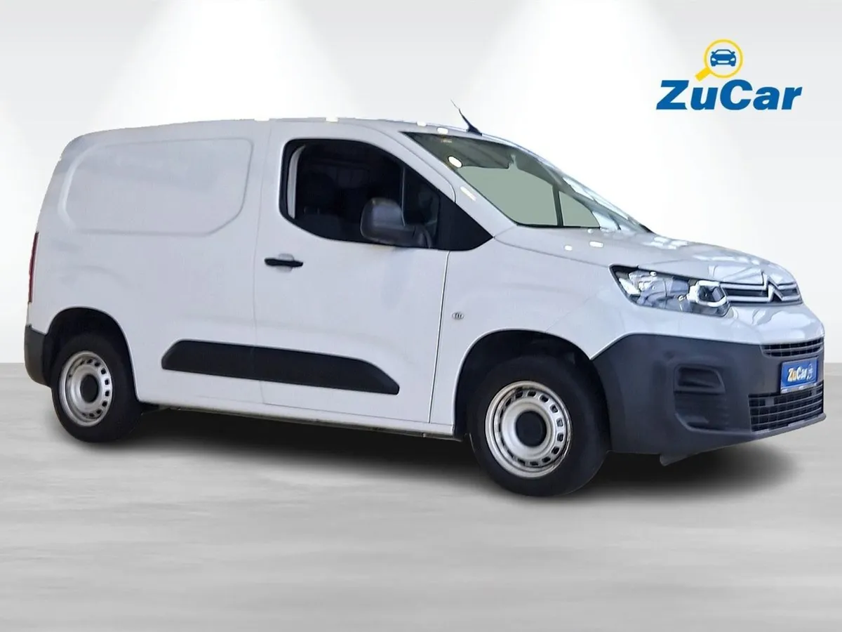 Citroen Berlingo Feel Pack Bluehdi 100 MWB 5 Seat - Image 1