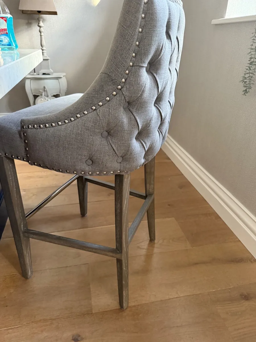 Bar stools - Image 3
