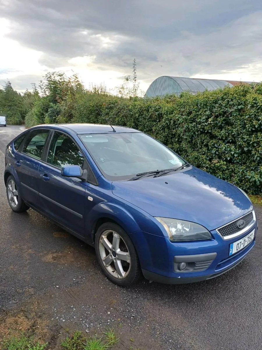 FORD FOCUS 2007 - Image 2