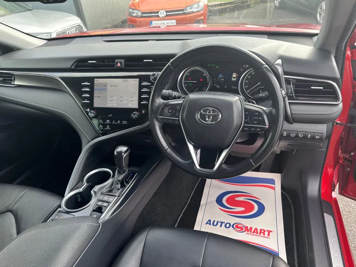 Toyota Camry Leather G Spec - Image 3