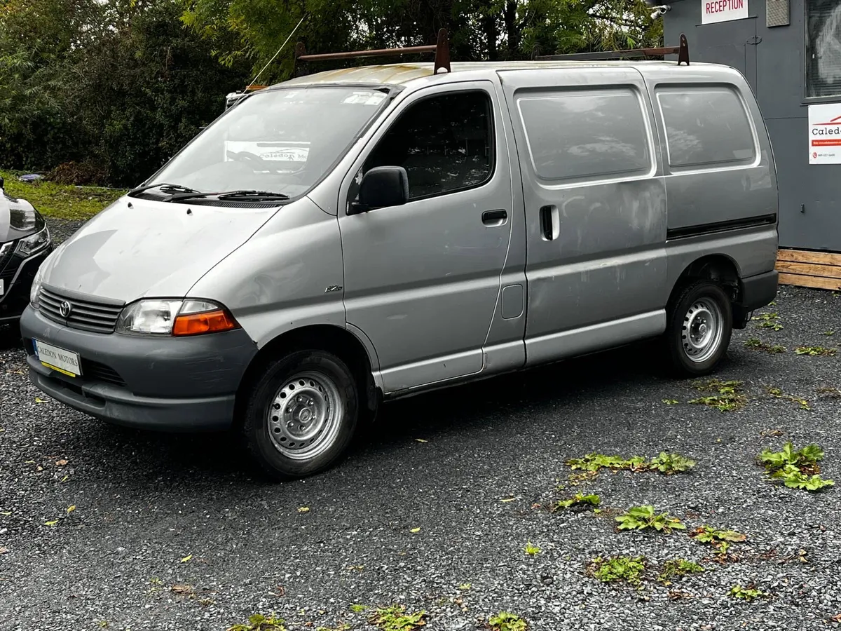 TOYOTA HIACE WITH CVRT - Image 2