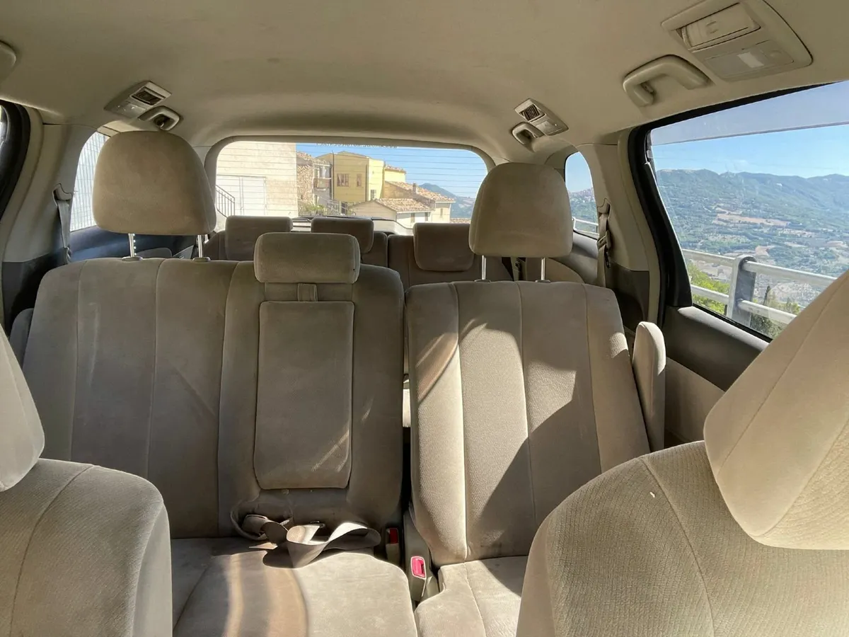 Toyota Estima 2008 8-Seater For Sale - Image 3