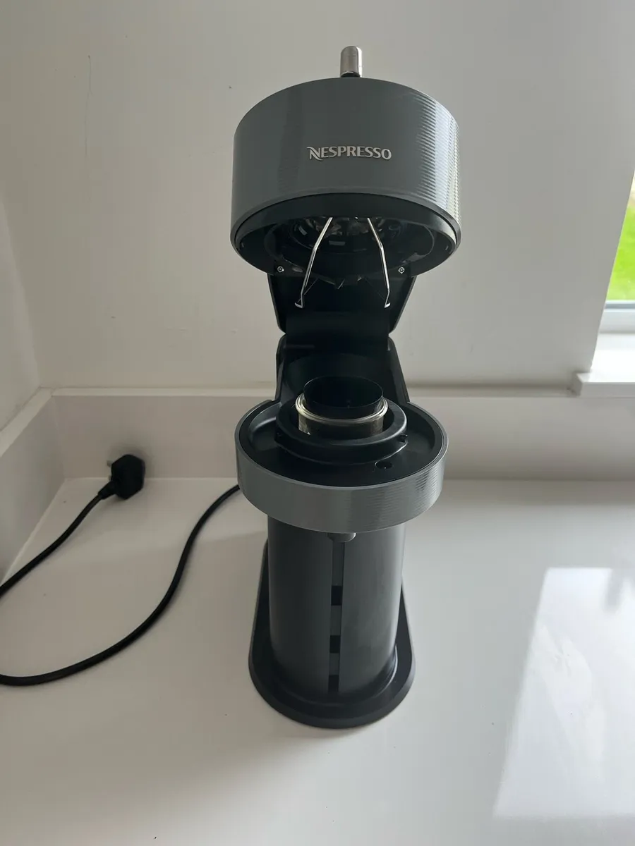 Nespresso Vertuo coffee machine - Image 4