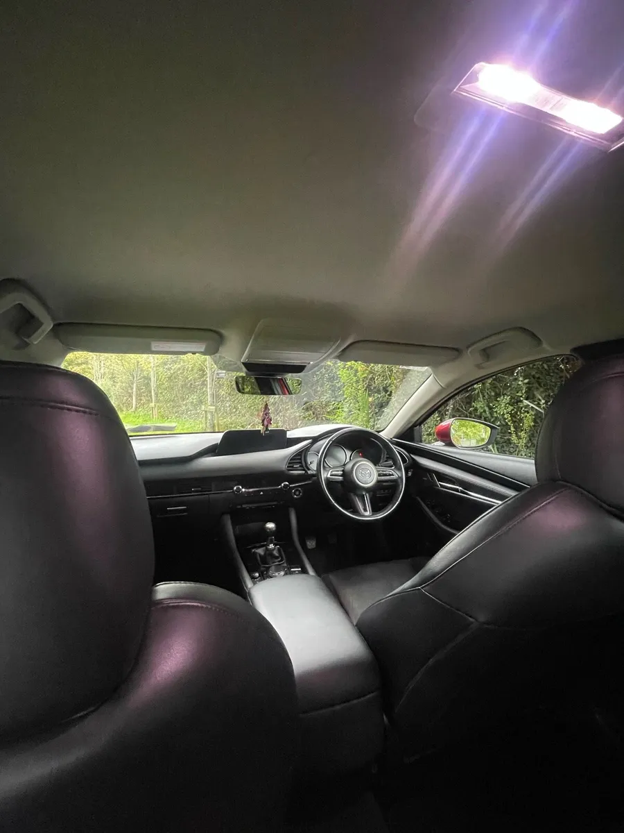 Mazda 3 Platinum 2019 - Image 3