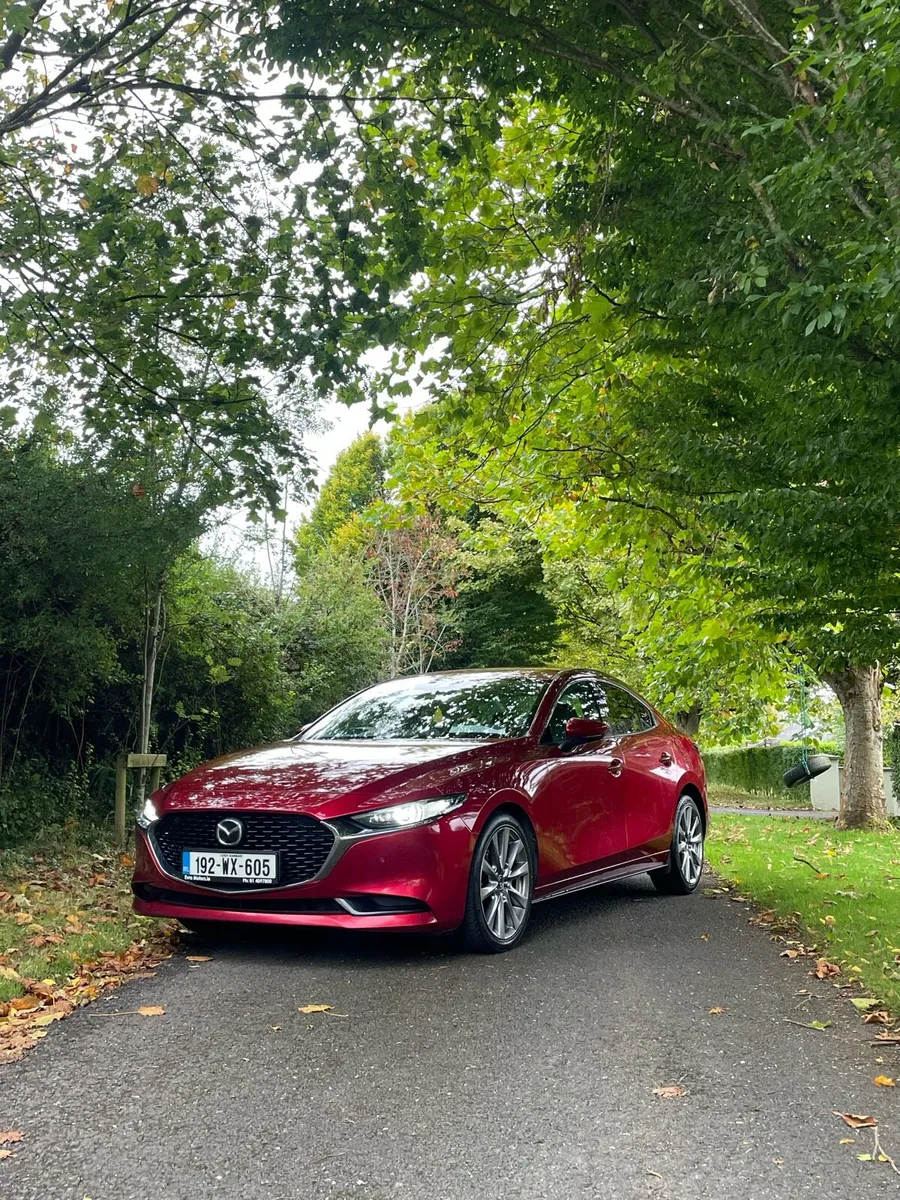 Mazda 3 Platinum 2019 - Image 1