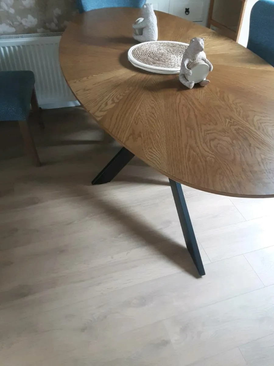 Table - Image 1