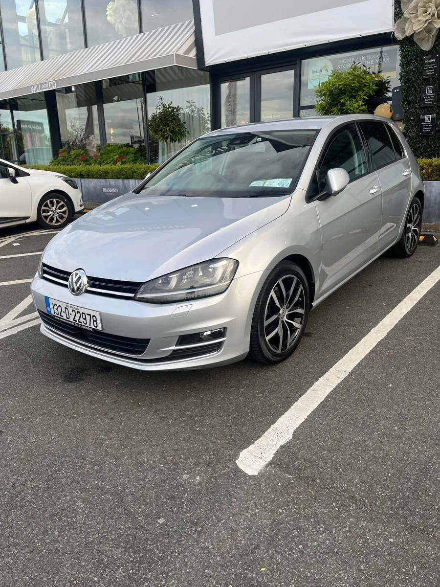 Stunning 1.4 Golf - Image 1