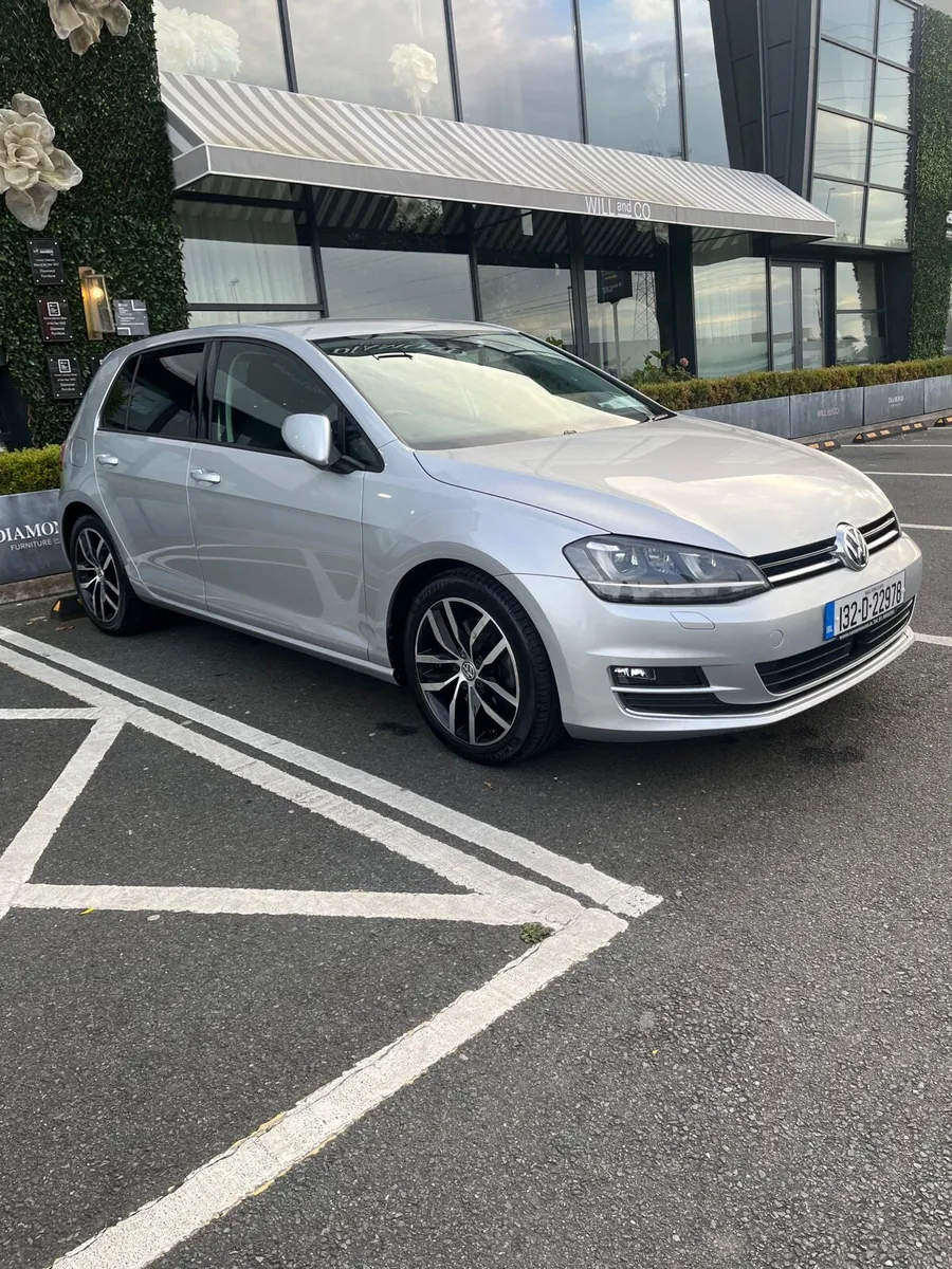 Stunning 1.4 Golf - Image 4