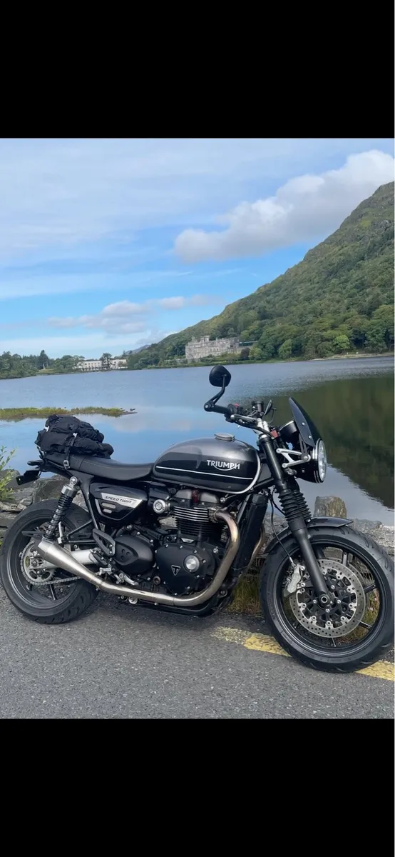 Triumph Speed Twin 1200 2021 - Image 2