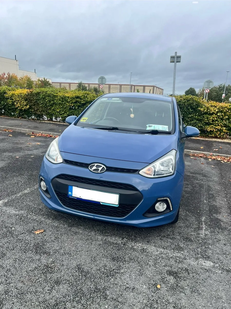 2017 HYUNDAI I10 Deluxe Plus - Image 3