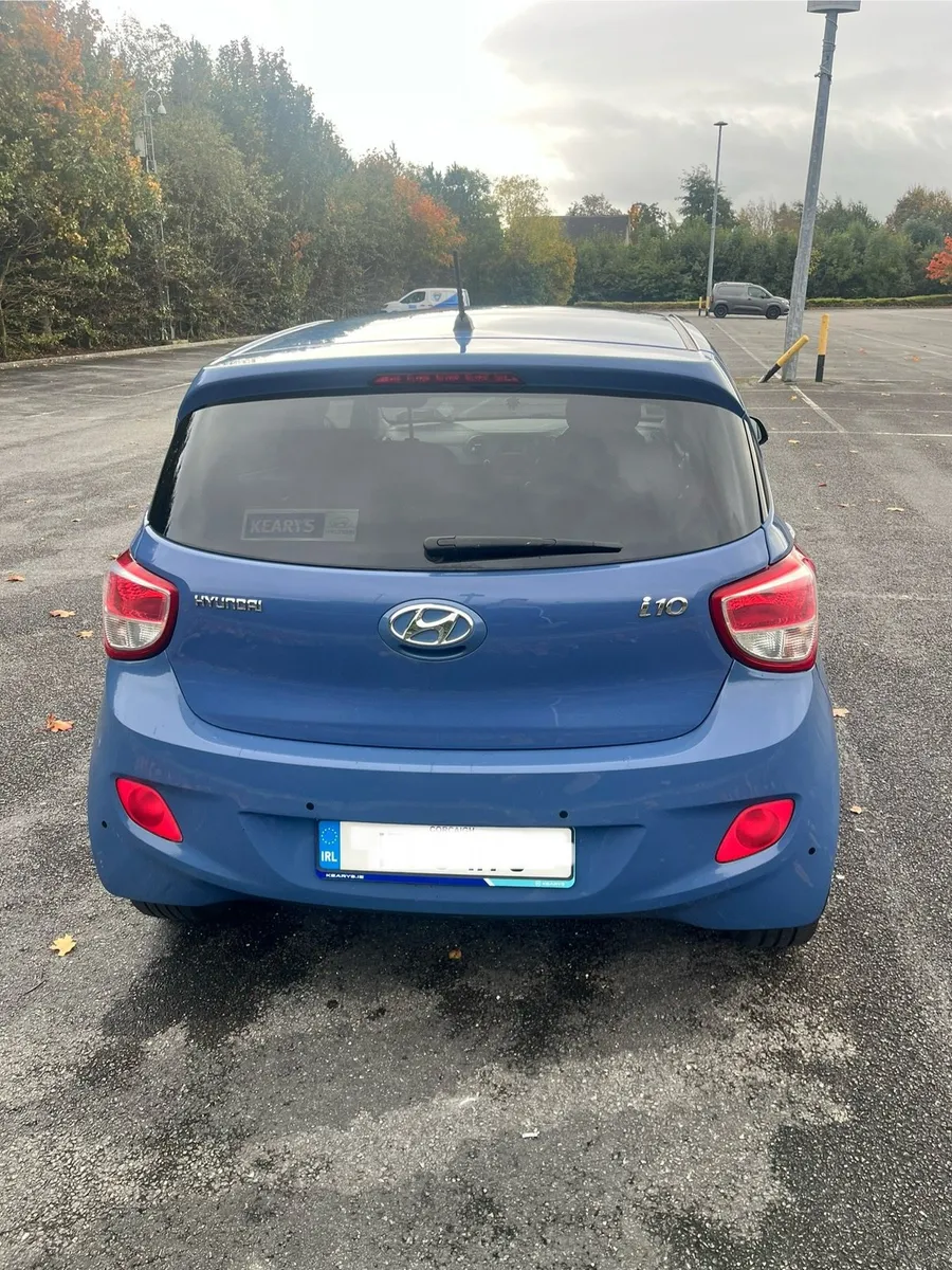 2017 HYUNDAI I10 Deluxe Plus - Image 4
