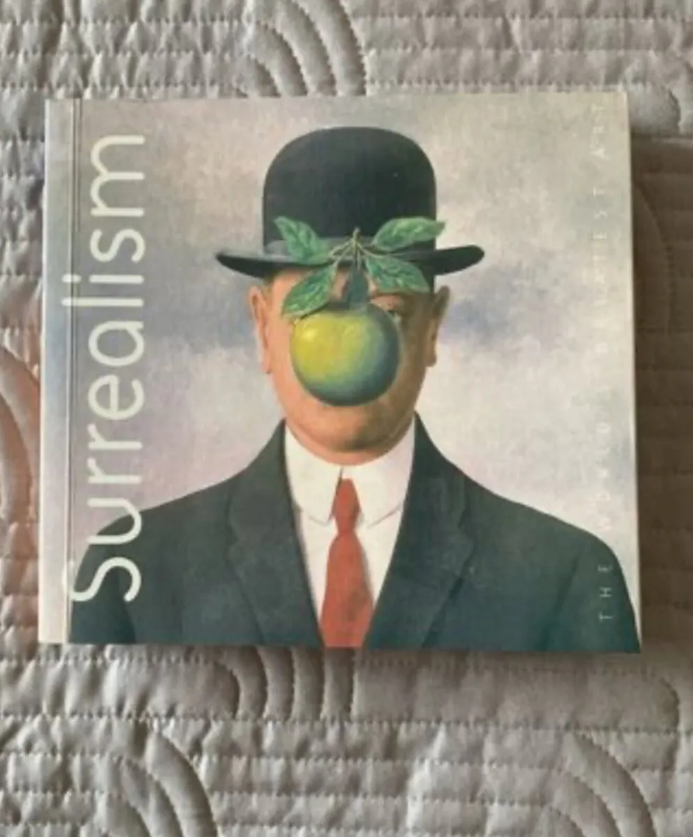 Book: Surrealism - Image 1