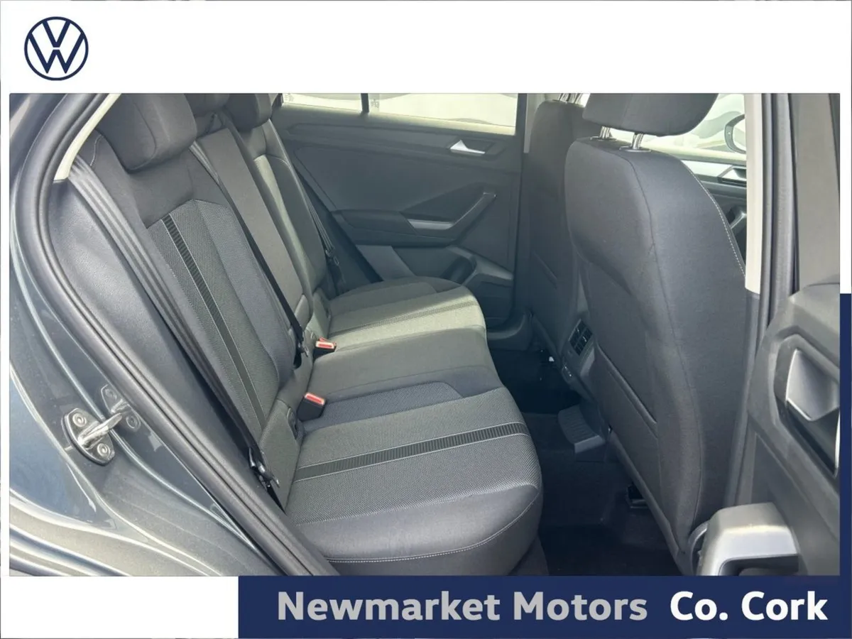 Volkswagen T-Roc Edition 75 2.0tdi 116BHP 6 Speed - Image 3