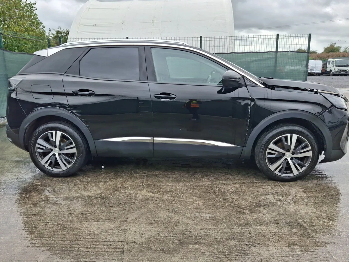221 Peugeot 3008 1.5 Diesel - Image 4