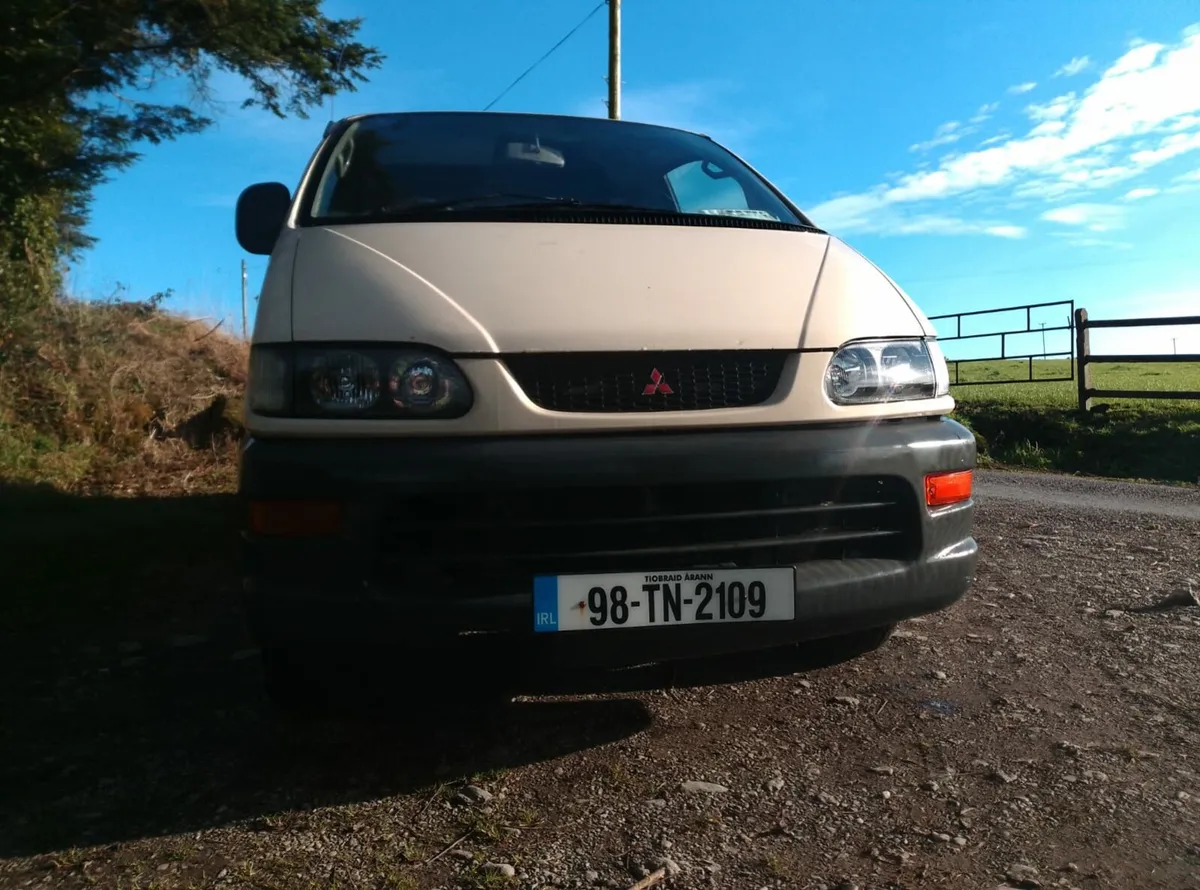Mitsubishi L400 - Image 2