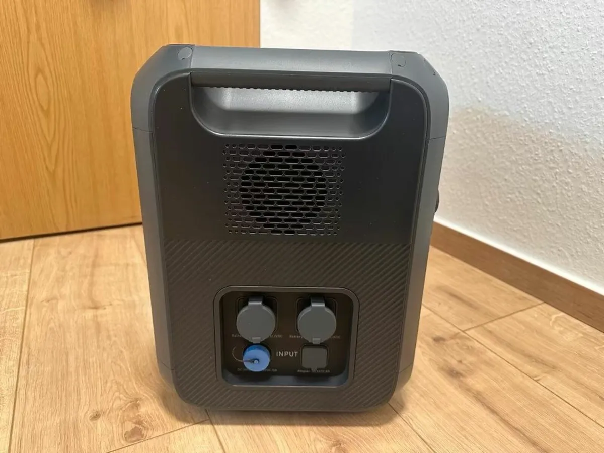Bluetti ac200max - Image 2