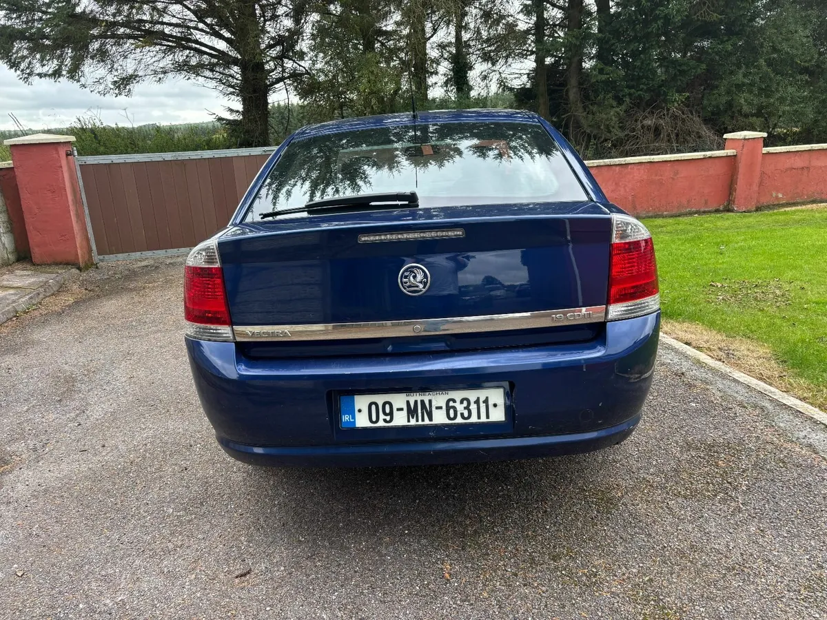 New NCT 1.9  Vauxhall Vectra 2009 - Image 4