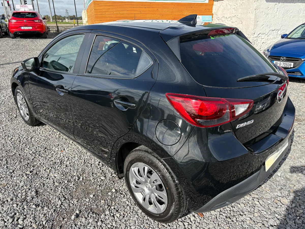 1.3 AUTO DEMIO *MINT CONDITION* - Image 4