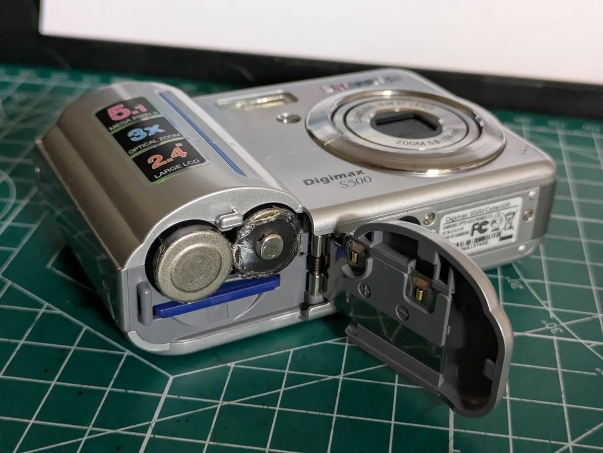 Samsung Digimax S500 - 5MP CCD 🎨 digital camera - Image 4