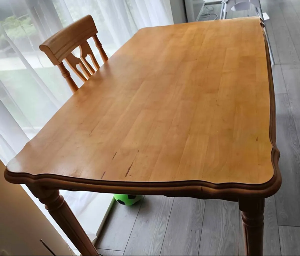 Lovely 4.5 Ft Kitchen Dining Table - Can Deliver - Image 2