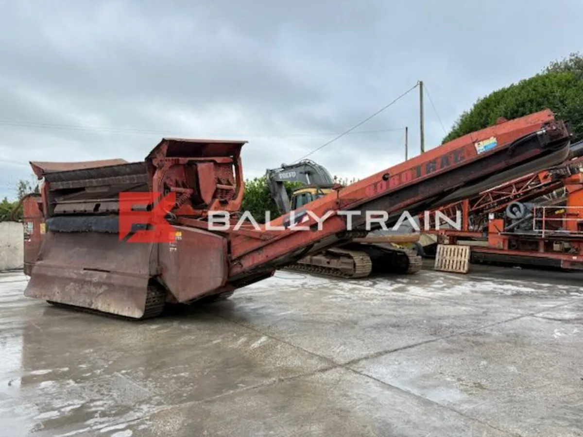 Extec Robotrac Scalping Screen - Image 1