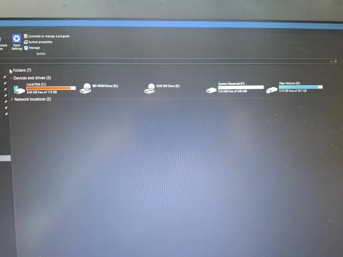 HP zBook G2 17" Monitor - Image 2