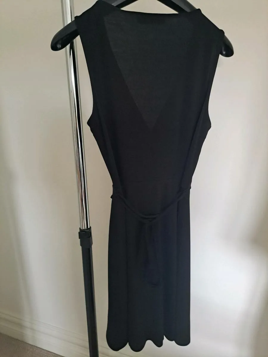 Black dress - Image 2
