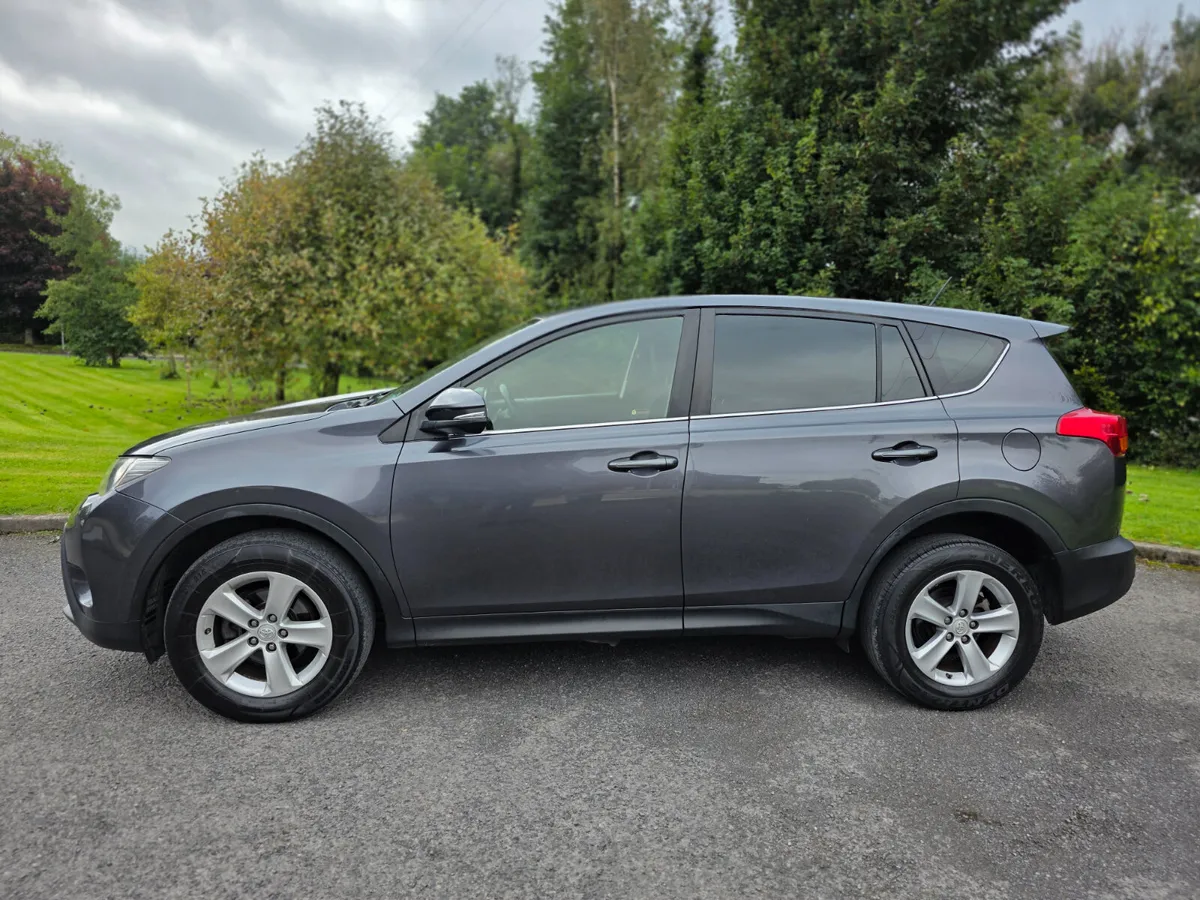 141 TOYOTA RAV 4 AURA 2.0 DIESEL MAY P/X - Image 4