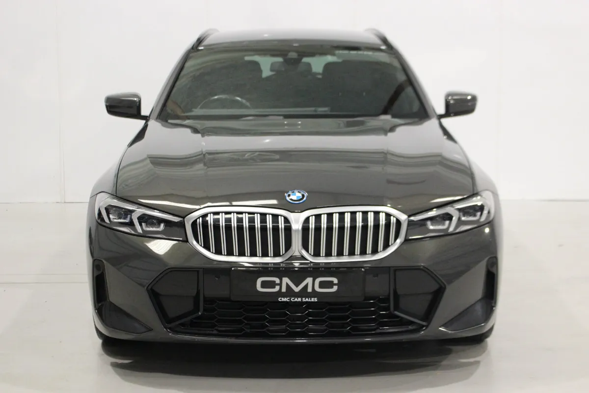 2023 BMW 3-Series 330E M SPORT Touring - Image 2