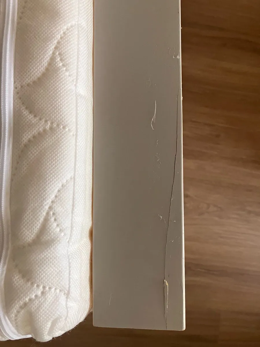 East Coast Hudson Cot Bed with mattress - Image 3