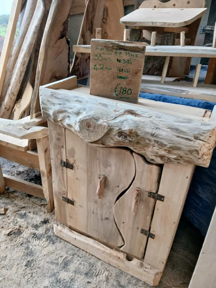 Kitchen cupboards - Image 4