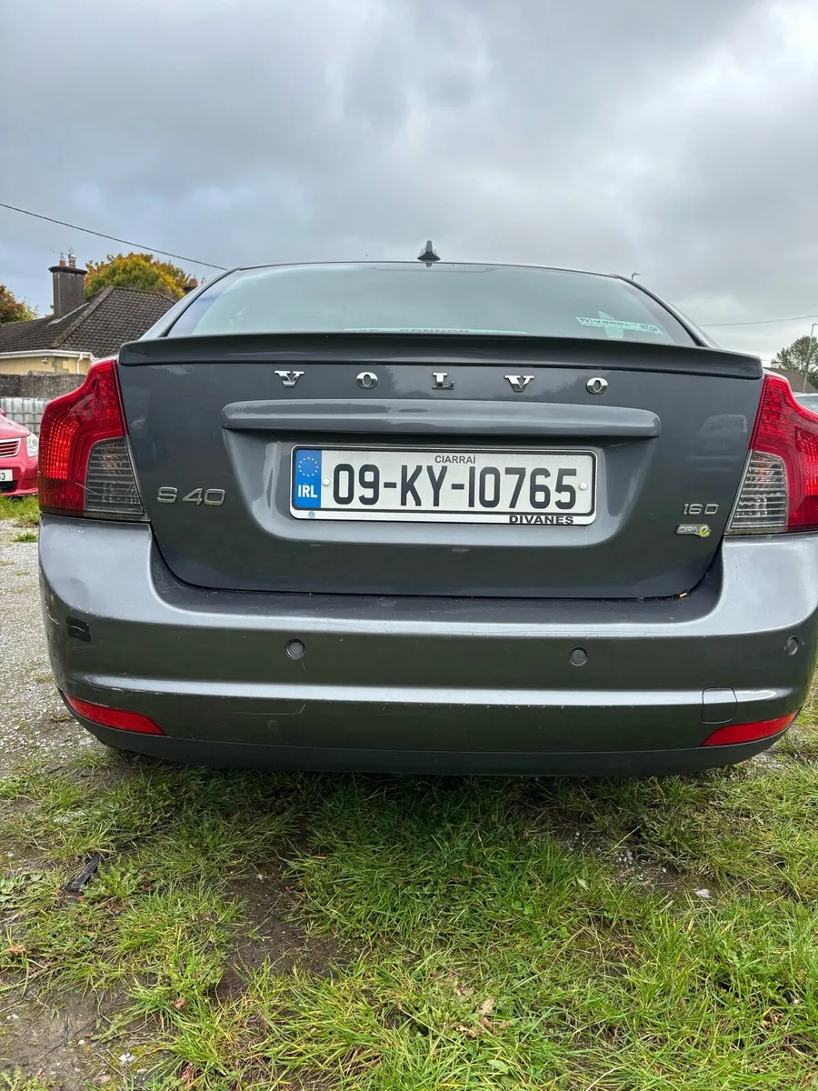 2009 Volvo s40 - Image 4
