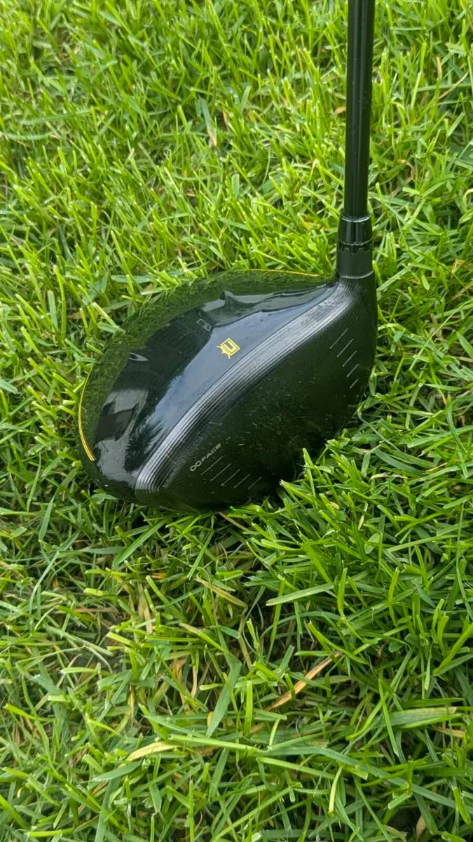 Cobra Speedzone Driver (10.5, stiff shaft) - Image 3