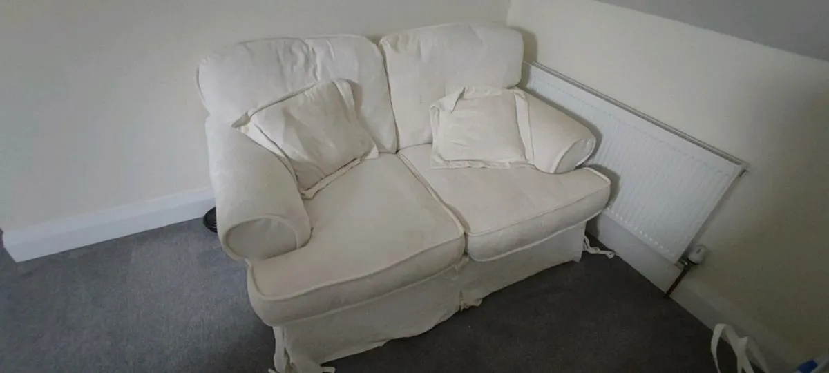 2 seater couches - Image 1