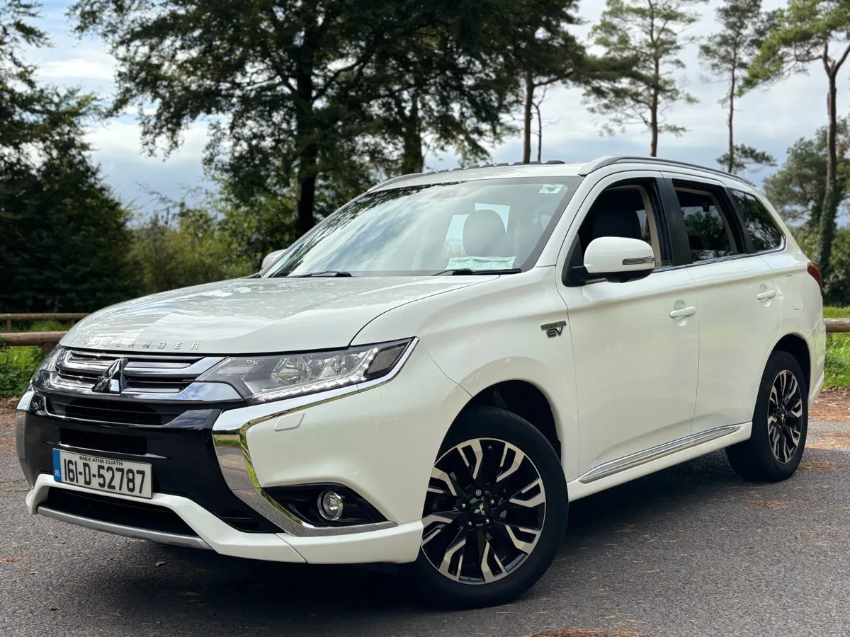 MASSIVE SPEC!! 2016 Mitsubishi Outlander PHEV - Image 3