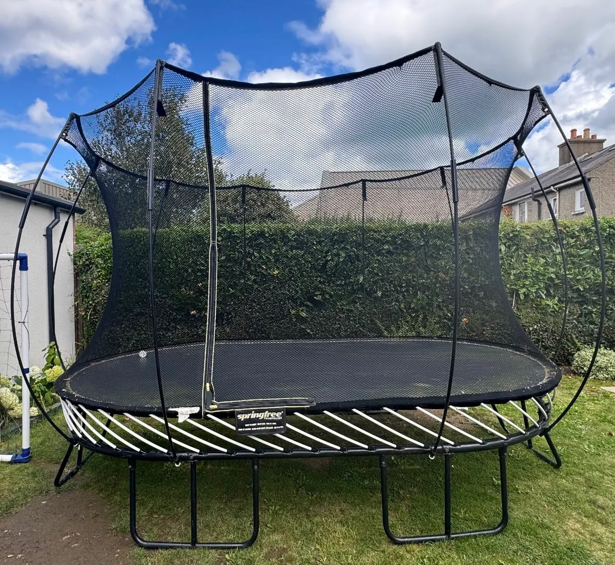 Springfree Trampoline 8' x 13' - Image 1