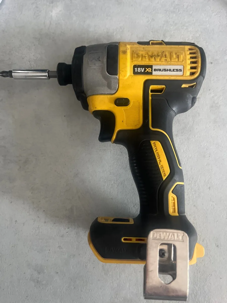 DeWalt brushless motor drill DCF887 18 V - Image 2