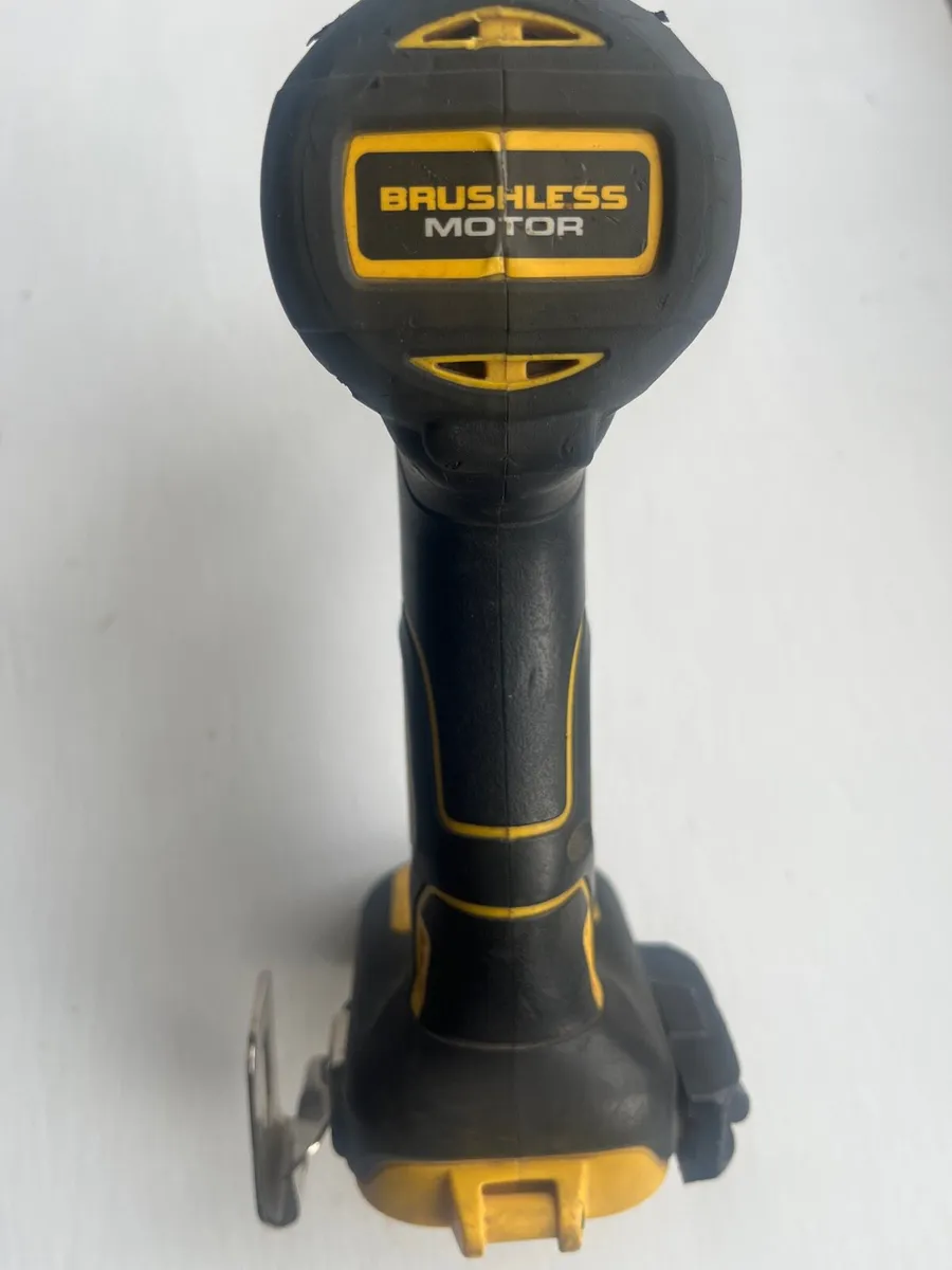 DeWalt brushless motor drill DCF887 18 V - Image 4