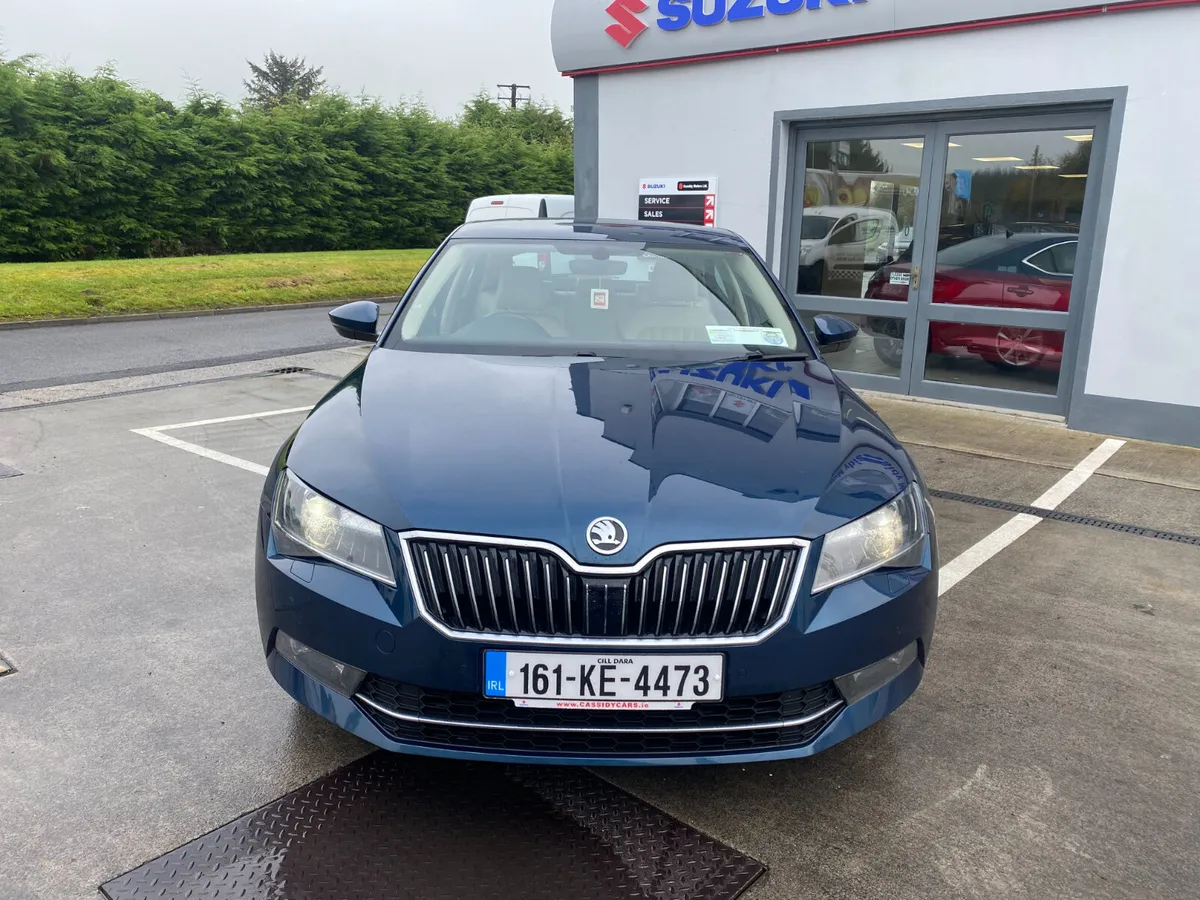 2016, Skoda Superb**HIGH SPEC** - Image 2