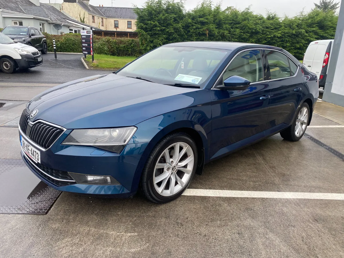 2016, Skoda Superb**HIGH SPEC** - Image 3