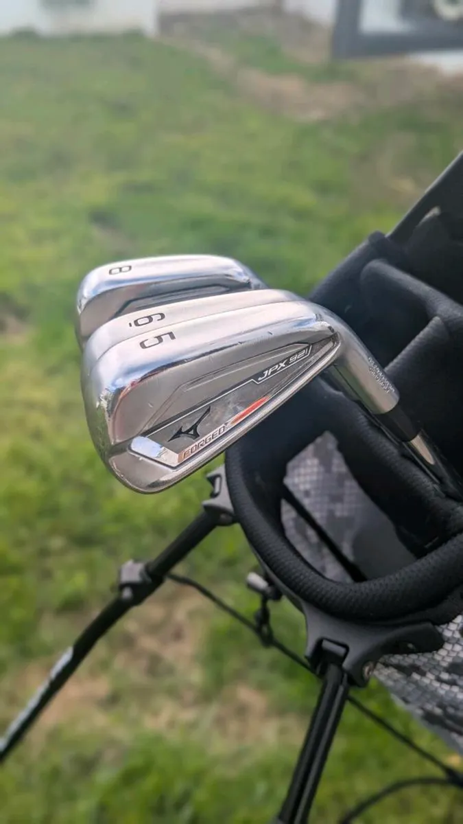 Mizuno JPX 921 Forged Irons (5-pw) - Image 2