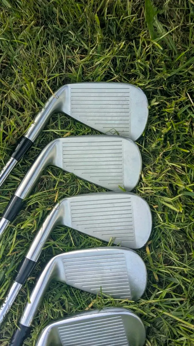 Mizuno JPX 921 Forged Irons (5-pw) - Image 3